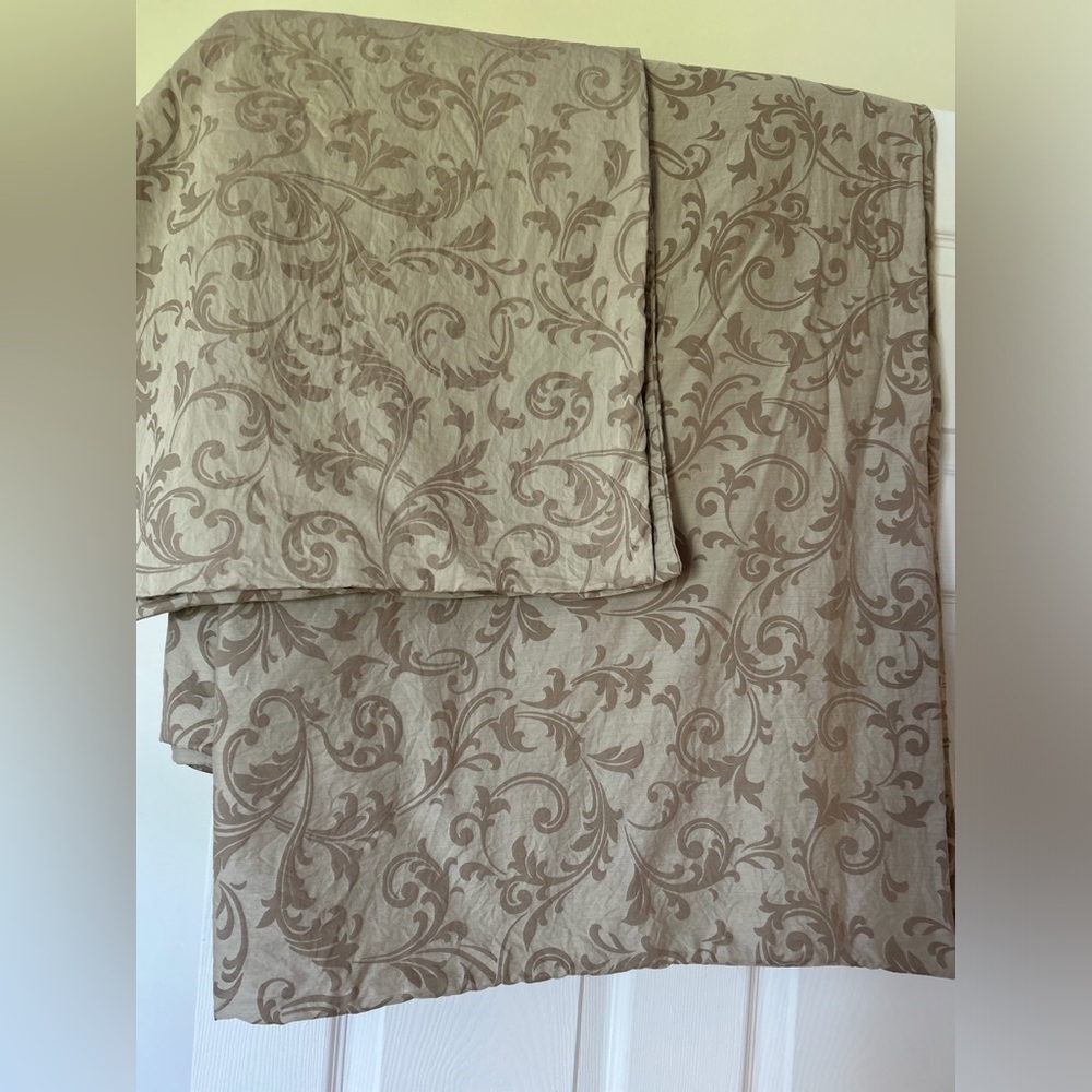 Victoria Home Fashion Cotton Duvet/Sham Set - Beige & Taupe
